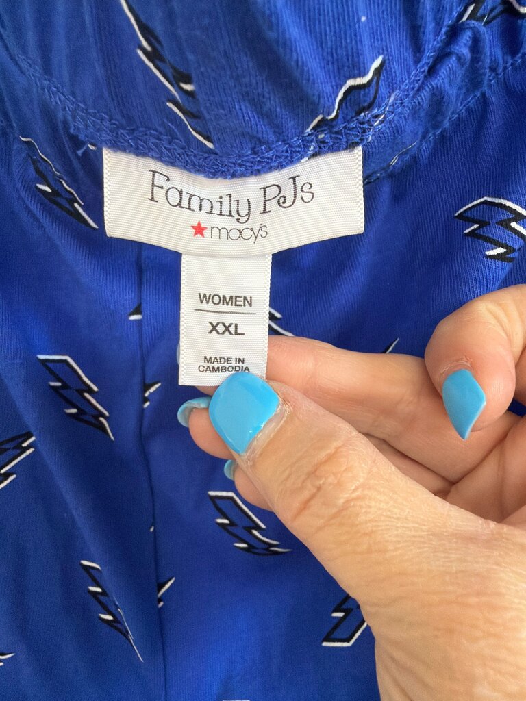 Women's Family Pajamas with Lightning Design