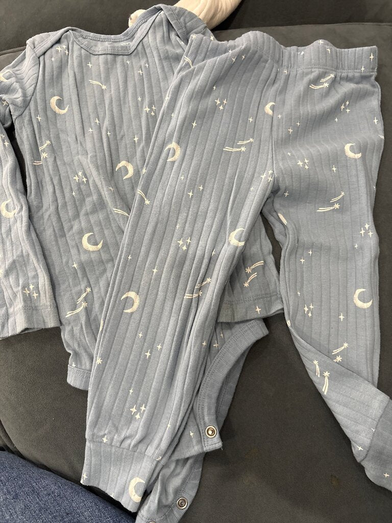 Carter's Baby Pajama Set