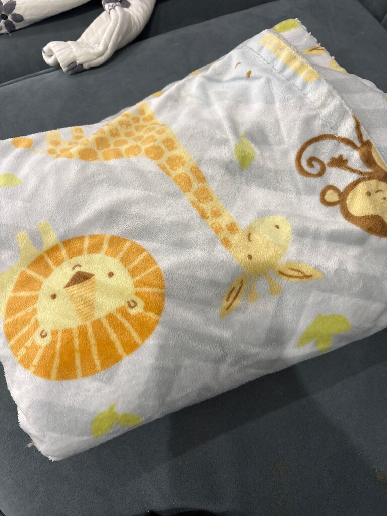 Lion and Giraffe Pattern Baby Blanket