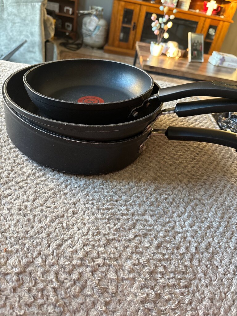 Non-stick Cookware Set