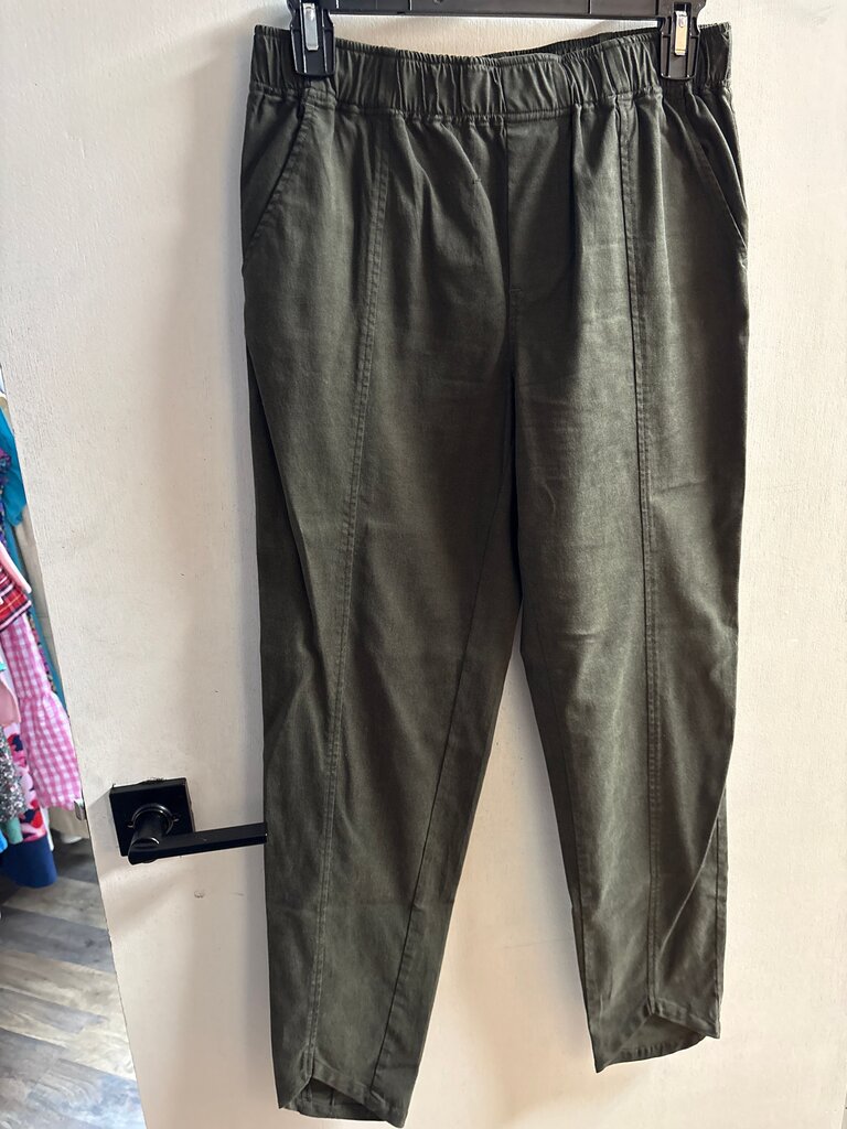 Ecru Women's Olive Green Casual Pants