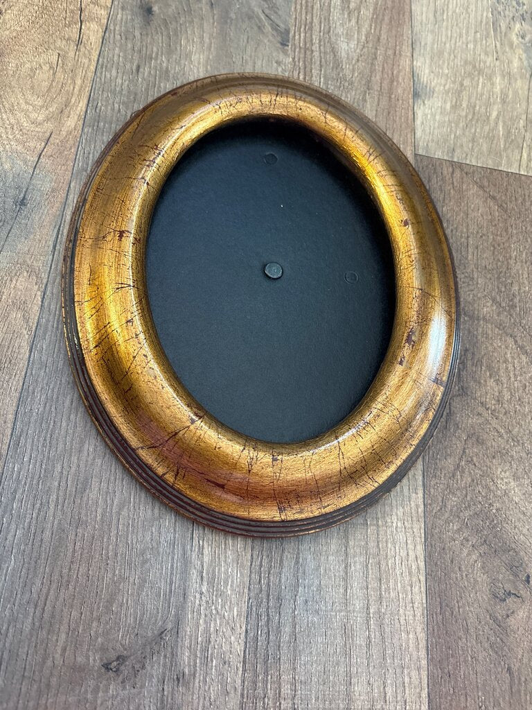 Vintage Oval Picture Frame