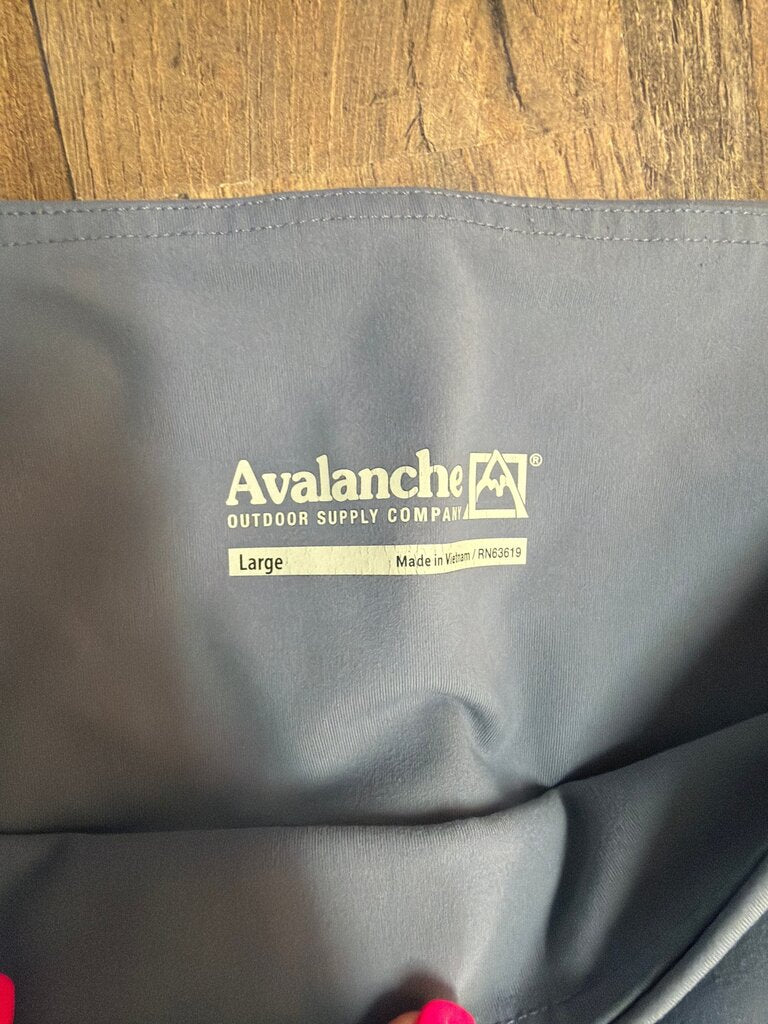 Avalanche Outdoor Supply Company Leggings
