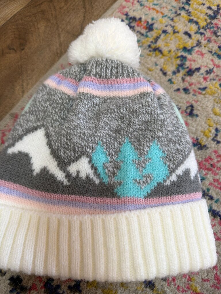 Mountain Pattern Knit Beanie Hat