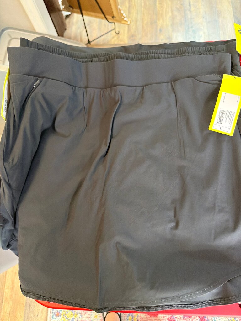 Women's Black Active Skirt