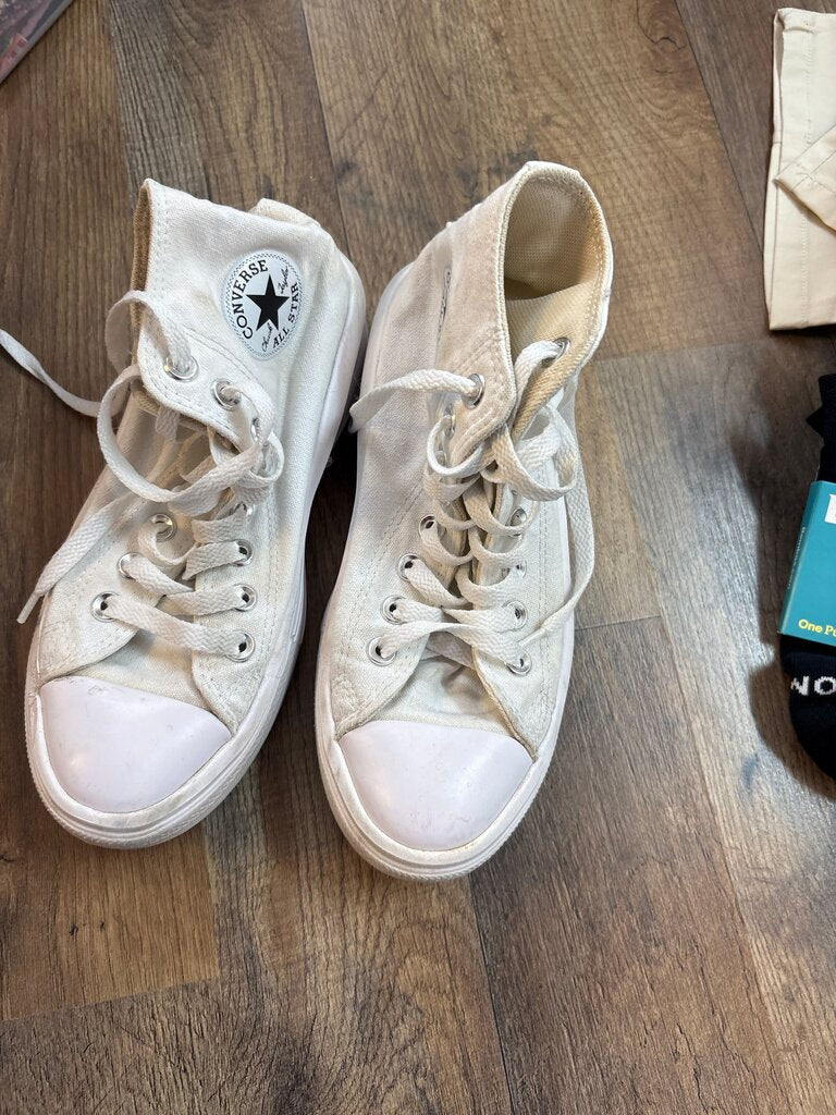 Converse Chuck Taylor All Star High Top Sneakers