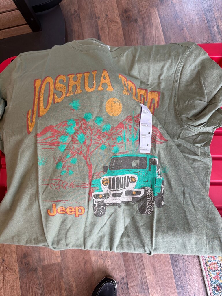 Joshua Tree Jeep Graphic T-Shirt