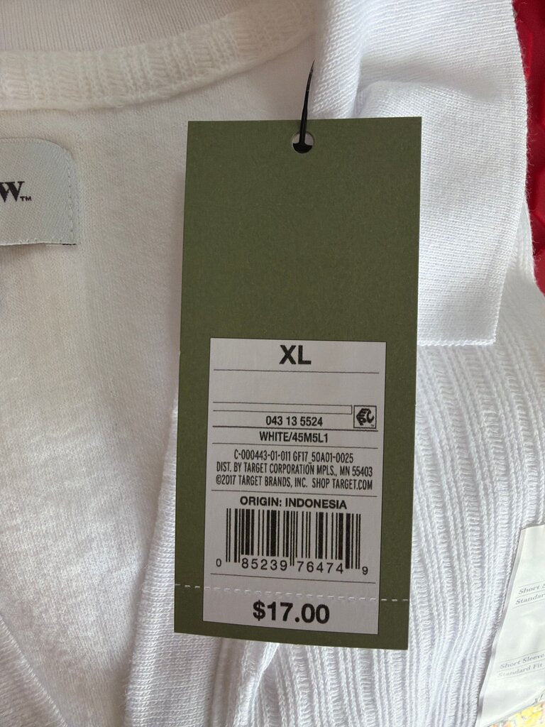 Goodfellow & Co. Short Sleeve V-Neck Shirt