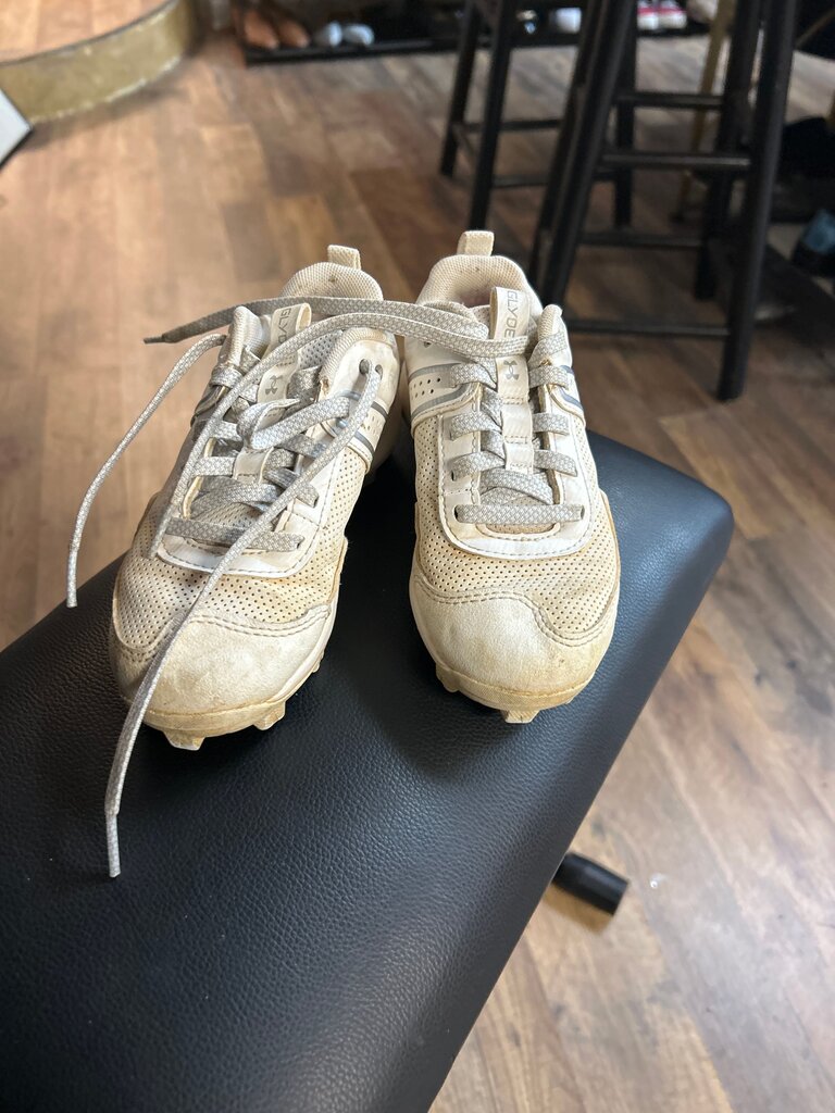 Under Armour Youth Soccer Cleats