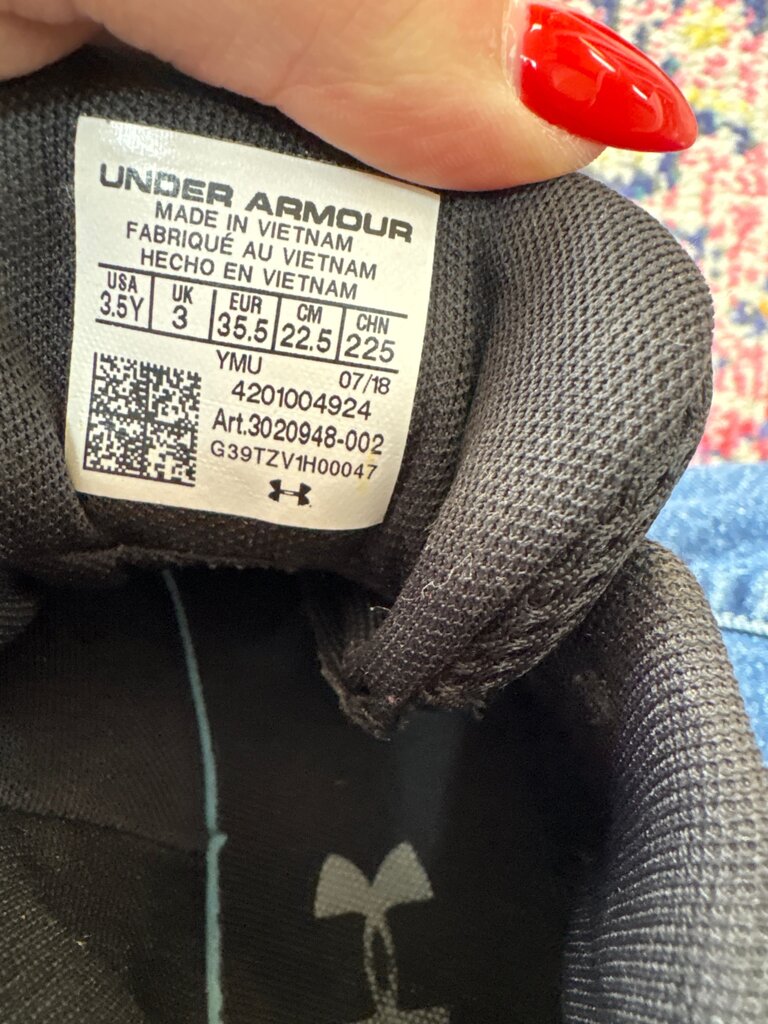 Under Armour Girls' Black Athletic Shoes