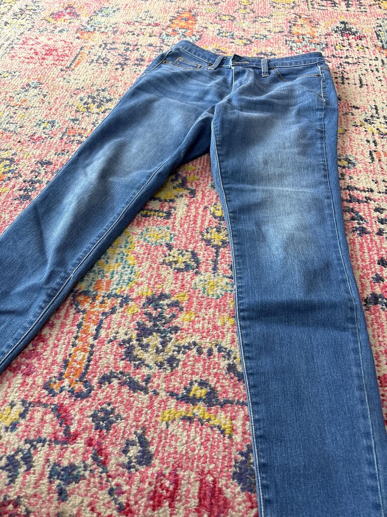 Universal Thread Women's Jeans
