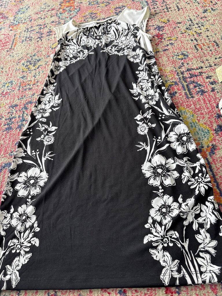 Black and White Floral Print Dress