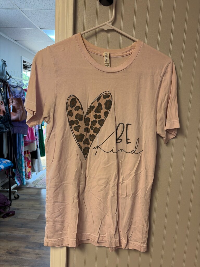 Bee Kind Graphic Tee