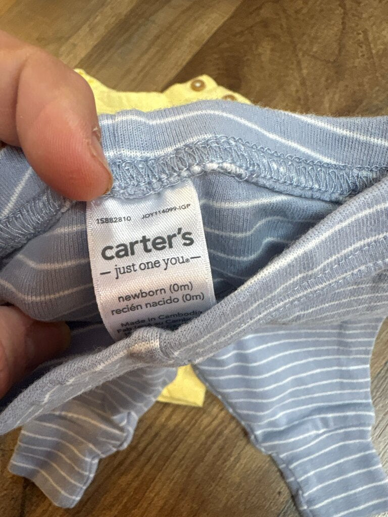 Carter's Newborn Outfit Set