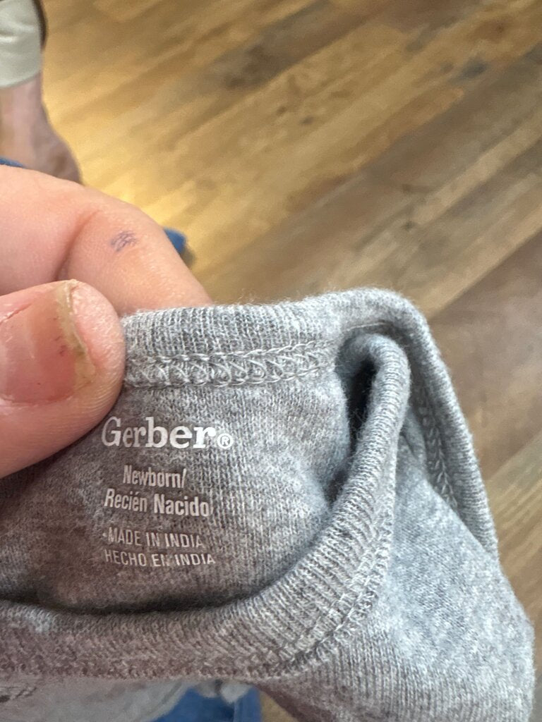 Gerber Newborn Gray Music Print Bodysuit