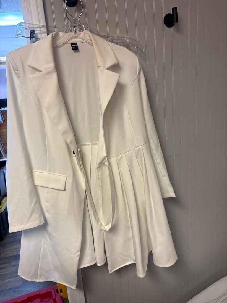 SHEIN Women's White Blazer