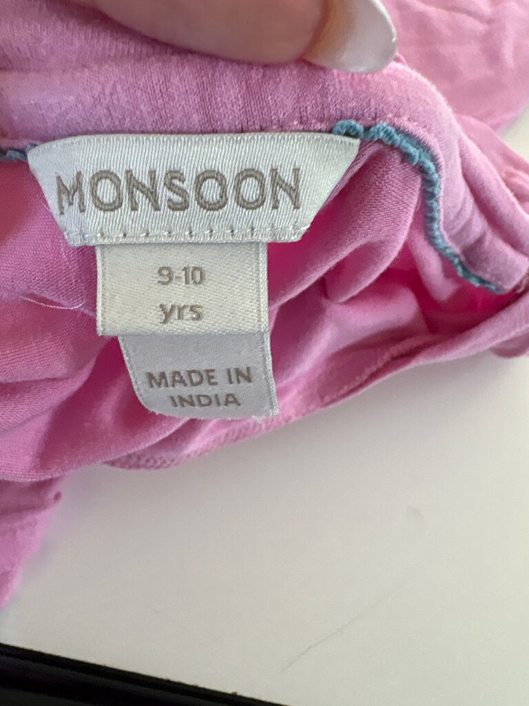 Monsoon Giraffe Graphic Tee