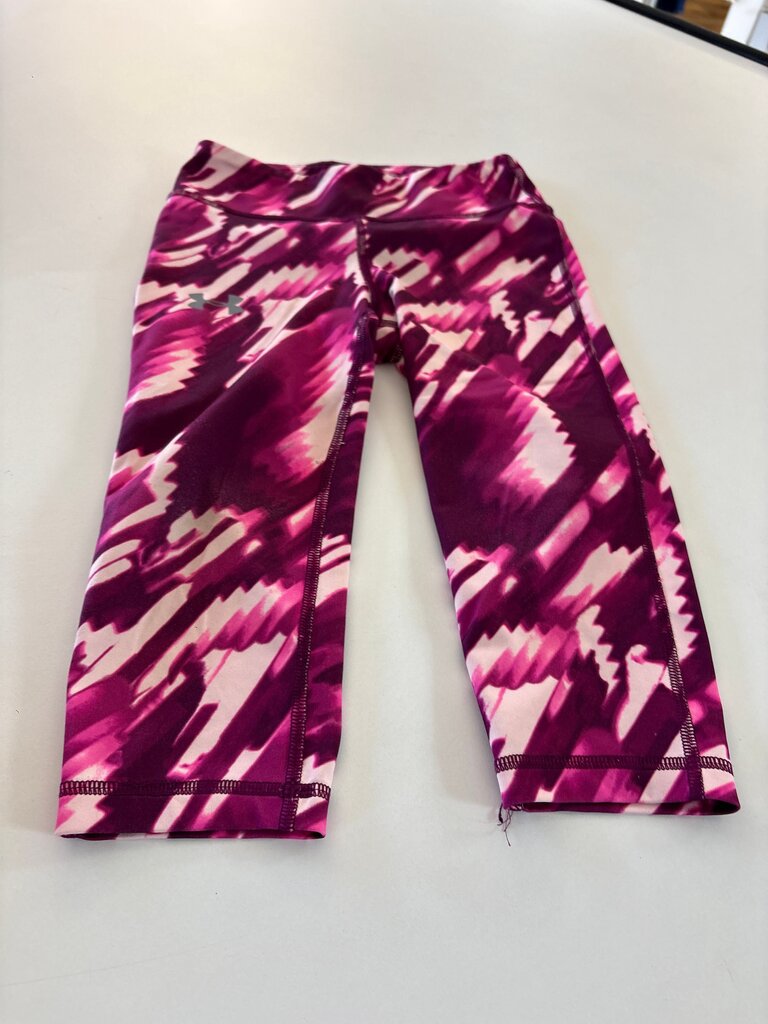 Under Armour Fitted Leggings in Purple Tie-Dye