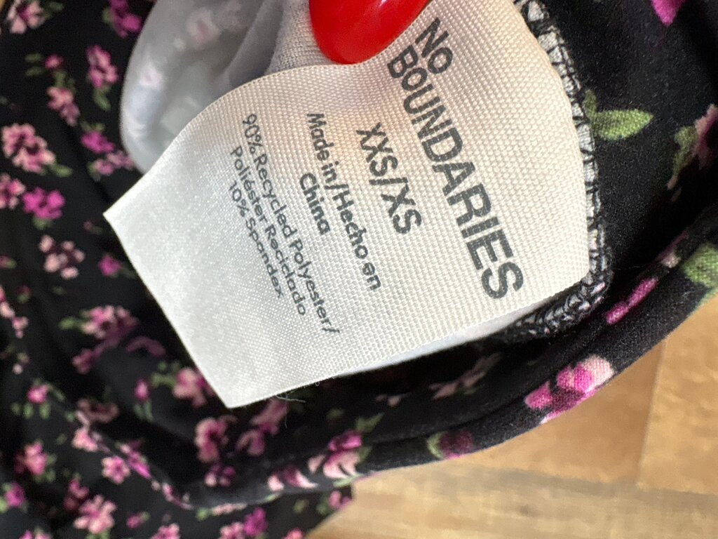 No Boundaries Women's Floral Leggings