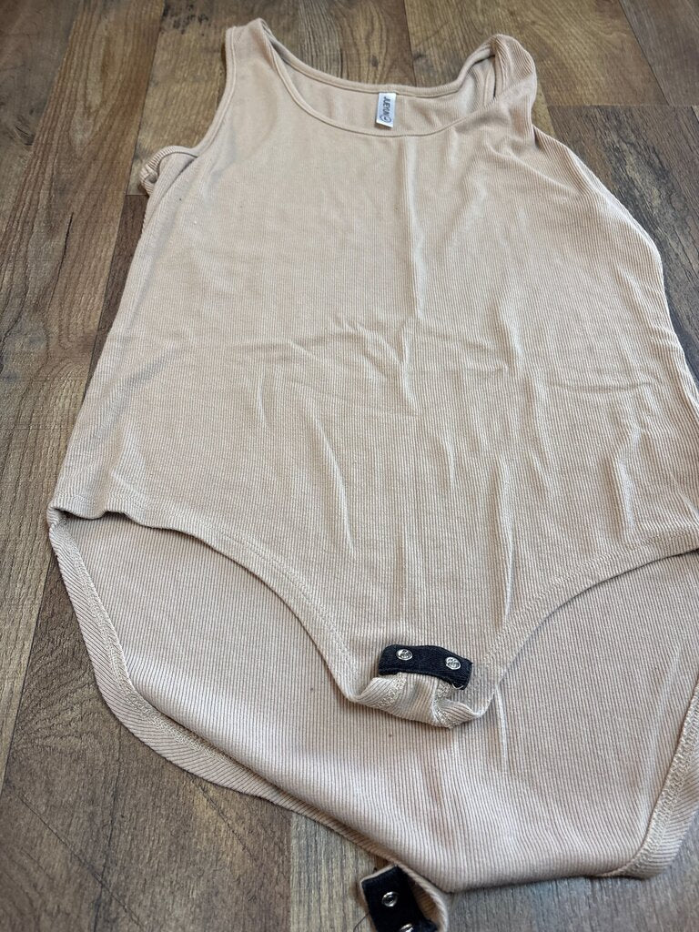 Juye Tanu Ribbed Bodysuit