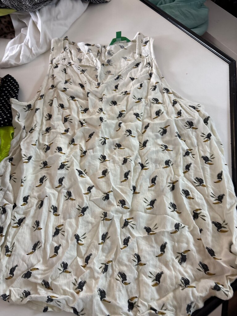 Dip Women's White Bird Print Tank Top