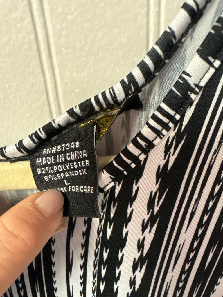 Black and White Striped Sleeveless Tunic