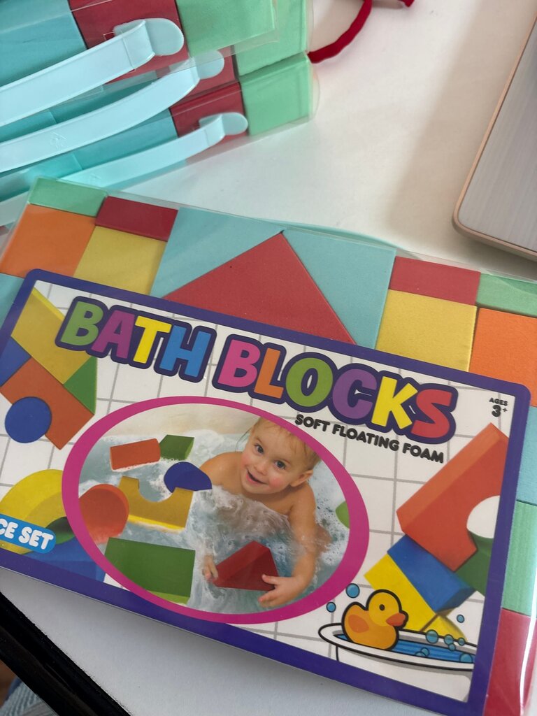 Bath Blocks Soft Floating Foam Playset