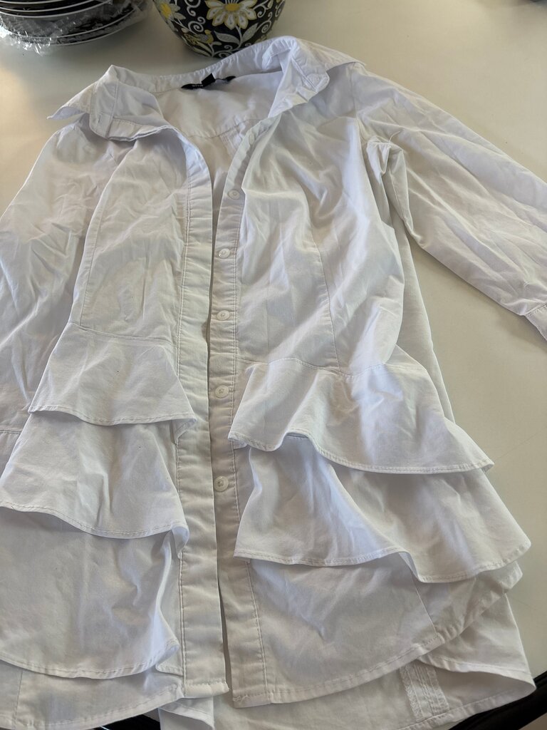 Sharagano White Ruffled Button-Up Shirt