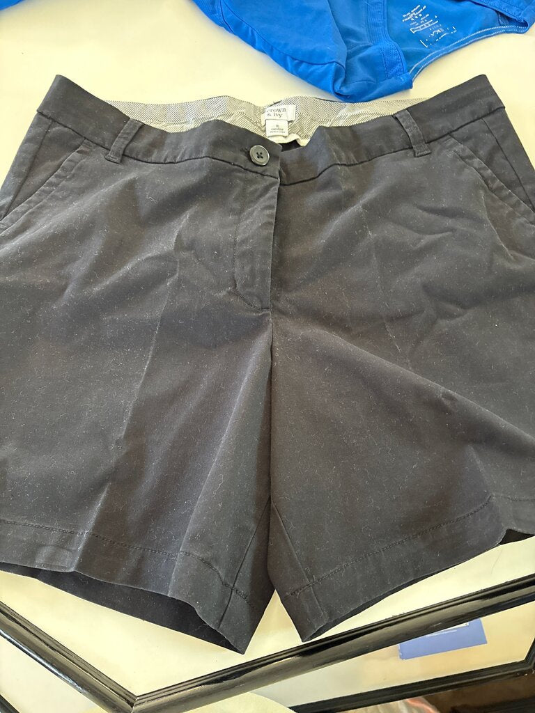 Crown & Ivy Women's Caroline Shorts