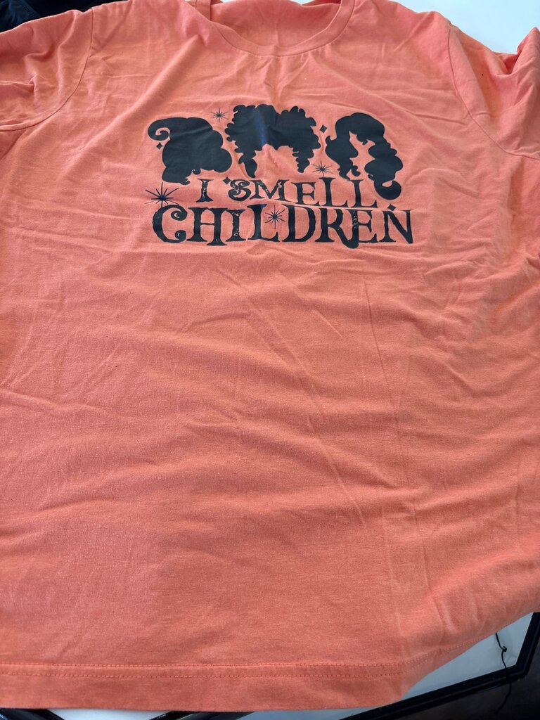I Smell Children Graphic Tee