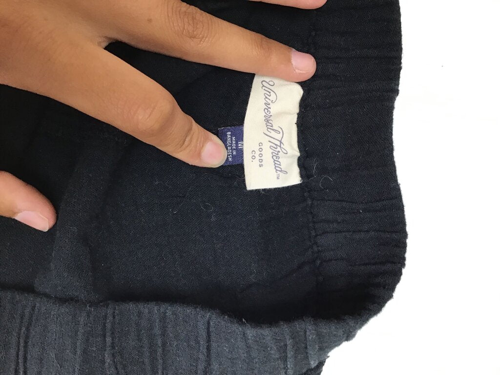 Universal Thread Women's Black Shorts