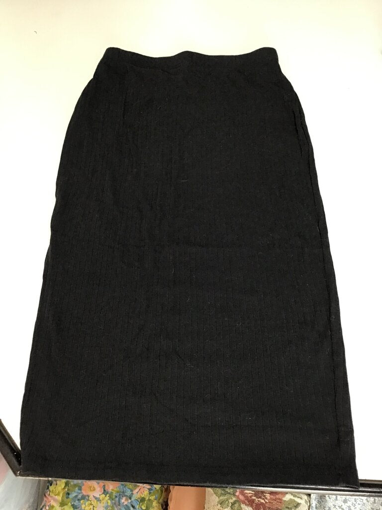 SHEIN Black Ribbed Midi Skirt