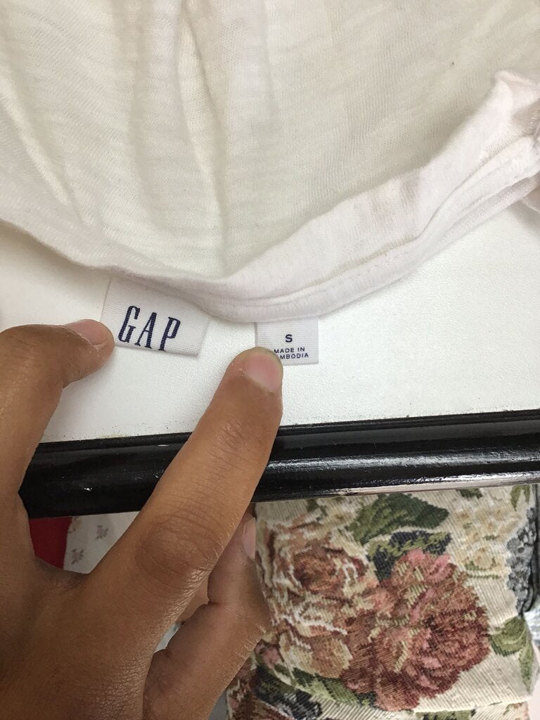 GAP Long Sleeve Shirt