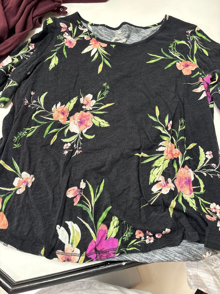 Floral Print Black Top
