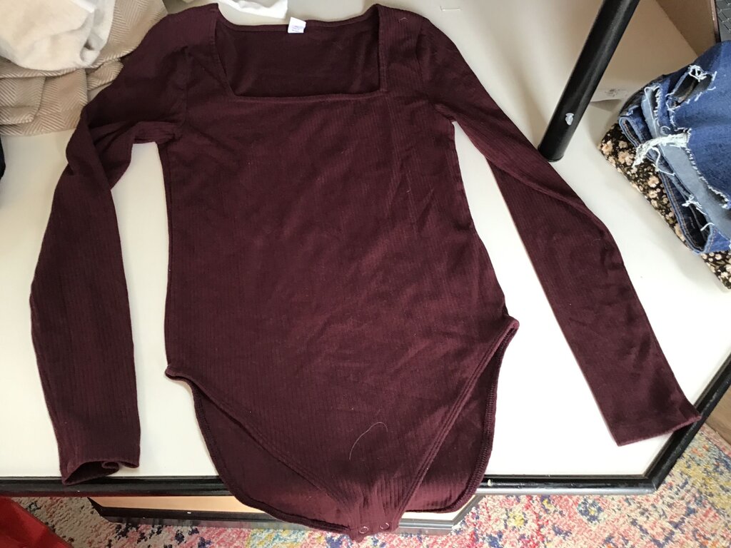 Old Navy Long Sleeve Bodysuit