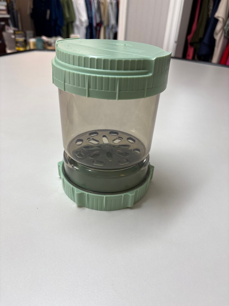 Herb Storage Container with Tool