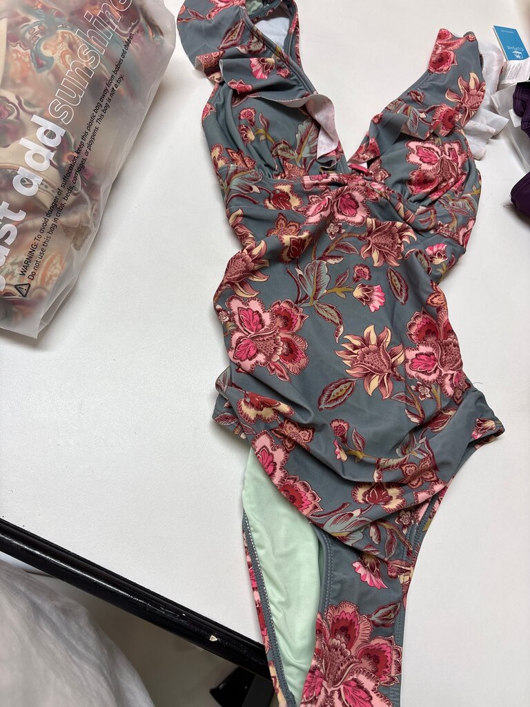 Cupshe Floral One-Piece Swimsuit