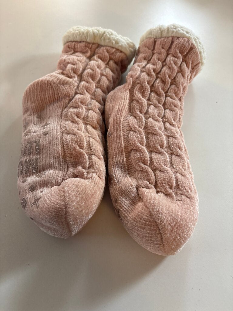 Muk Luks Pink Knitted Slipper Socks