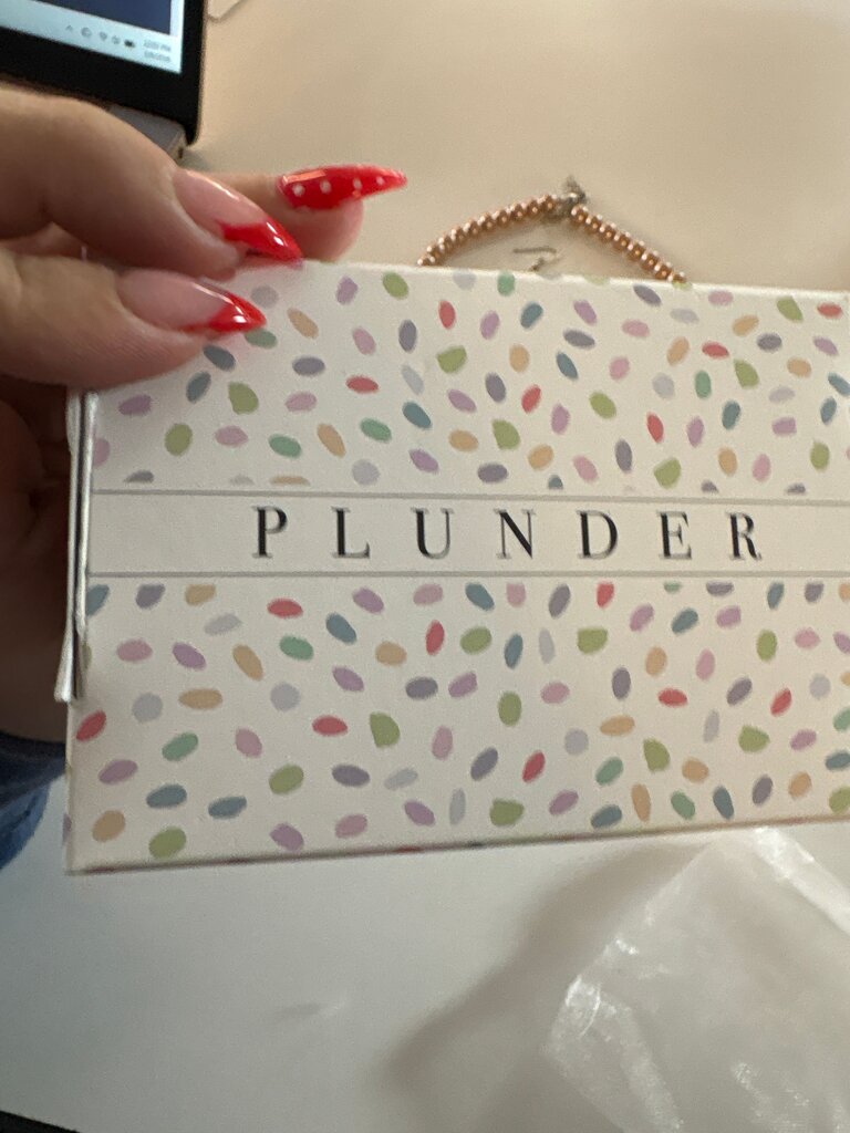 Plunder Jewelry Set with Necklace, Bracelet, and Earrings