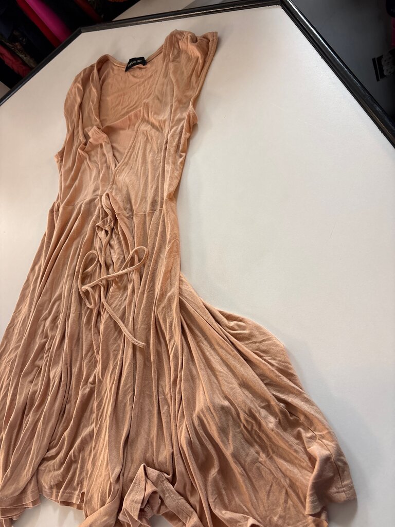 Hourglass Lily Dress
