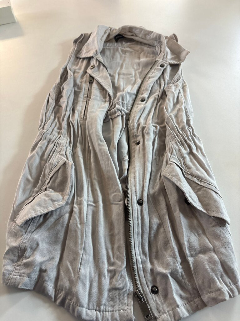 New Look Women's Light Gray Vest