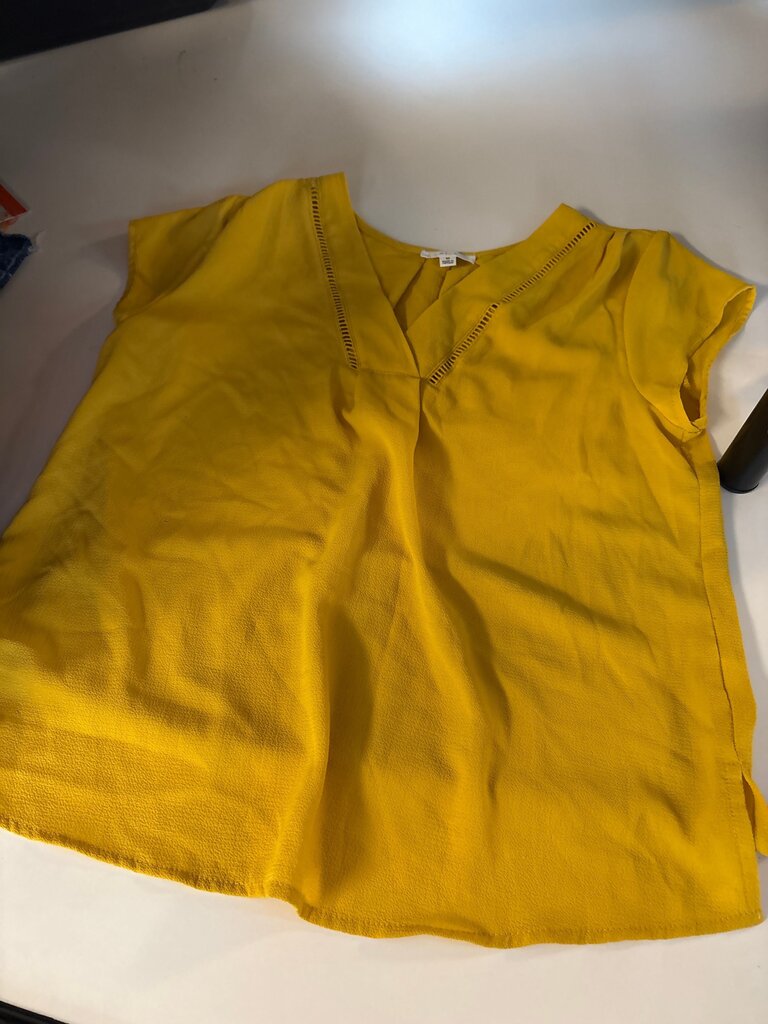 MINE Women's Yellow Top