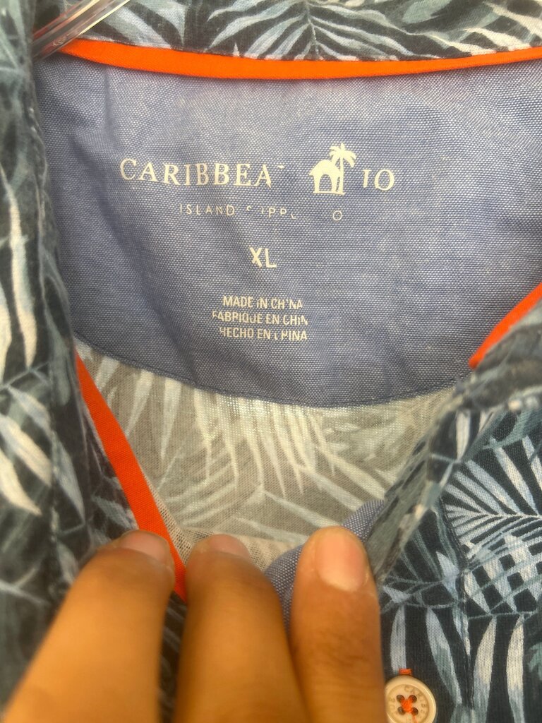Caribbean Island Men's XL Short-Sleeve Shirt