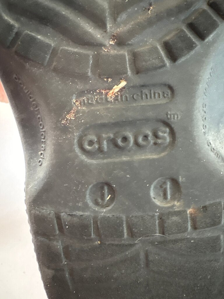 Crocs Classic Clogs