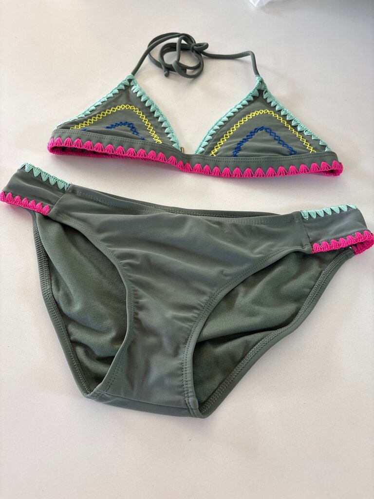 Multicolor Trim Bikini Set