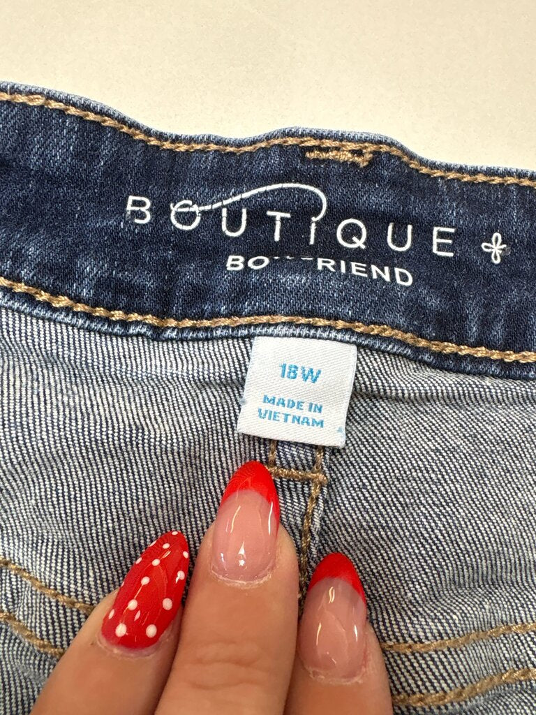 Boutique Boyfriend Jean Shorts