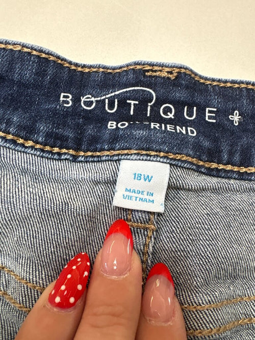 Boutique Boyfriend Jean Shorts