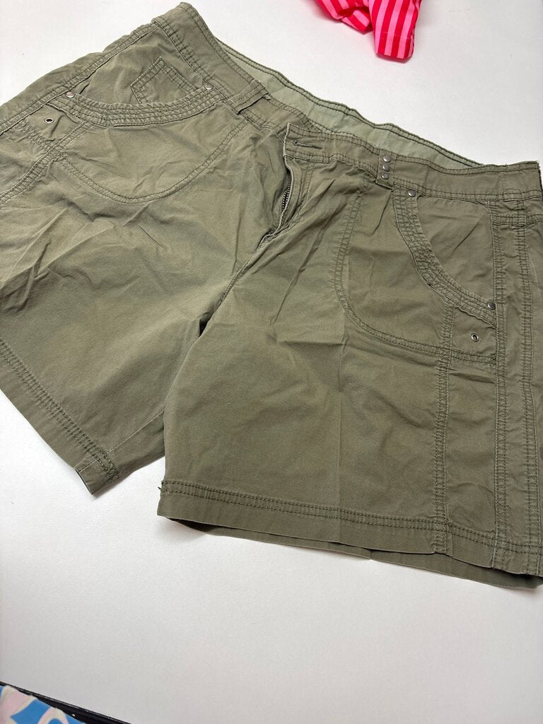 Style & Co Women's Shorts
