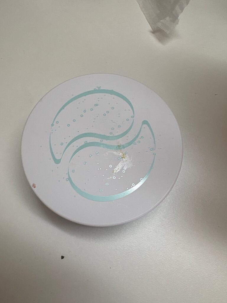 Serve Chilled Firming Eye Gels