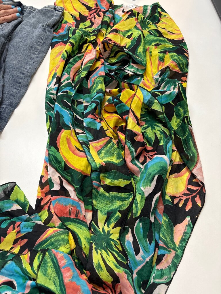 Live 4 Truth Tropical Print Wrap